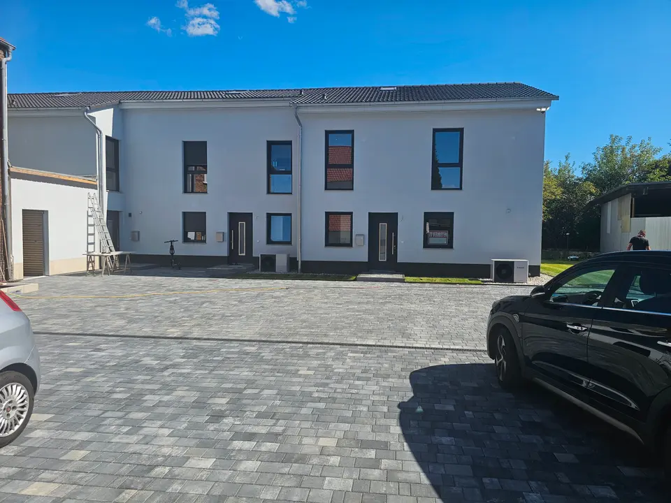 4 Zimmer Haus mit 136 m² in Bitterfeld-Wolfen – Bild 1