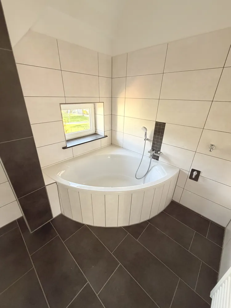 3 Zimmer Wohnung mit 113 m² in Chemnitz – Bild 4