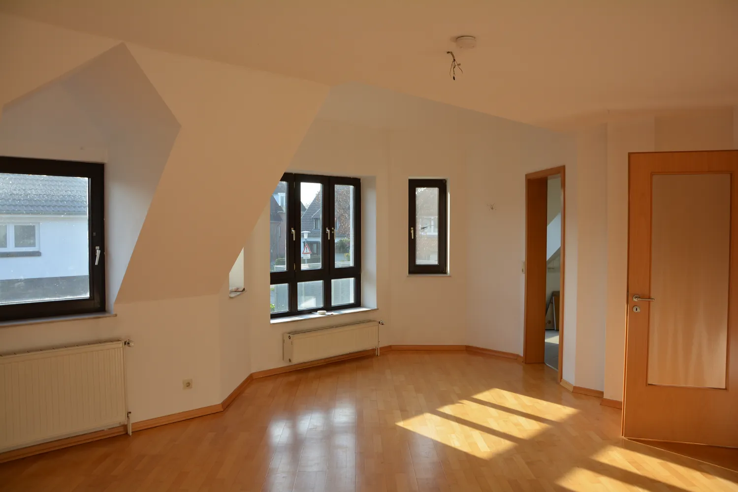 4 Zimmer Wohnung mit 100 m² in Oldenburg – Bild 9