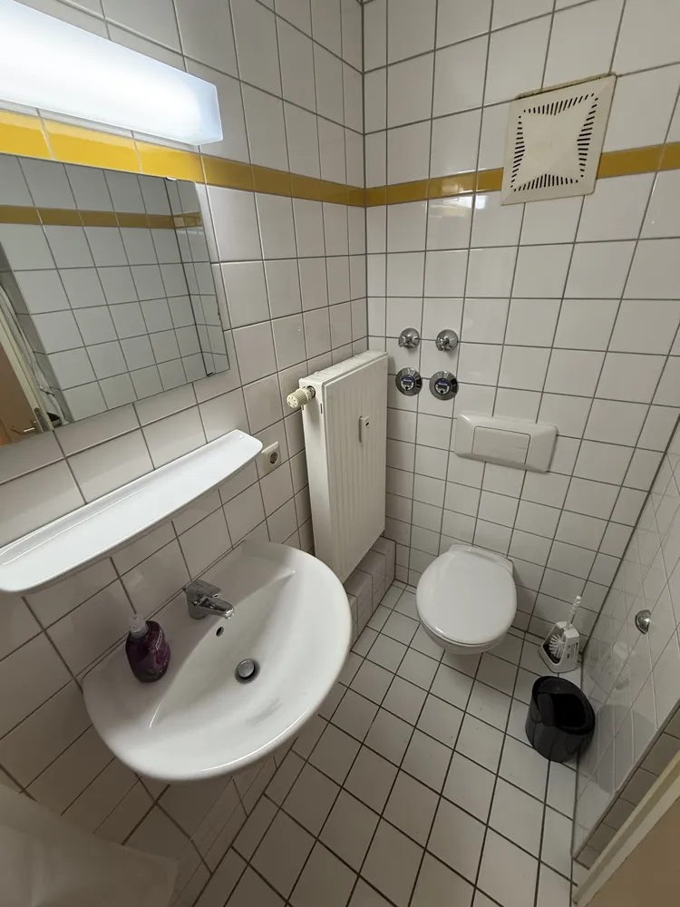 1 Zimmer Wohnung mit 24 m² in Köln – Bild 8