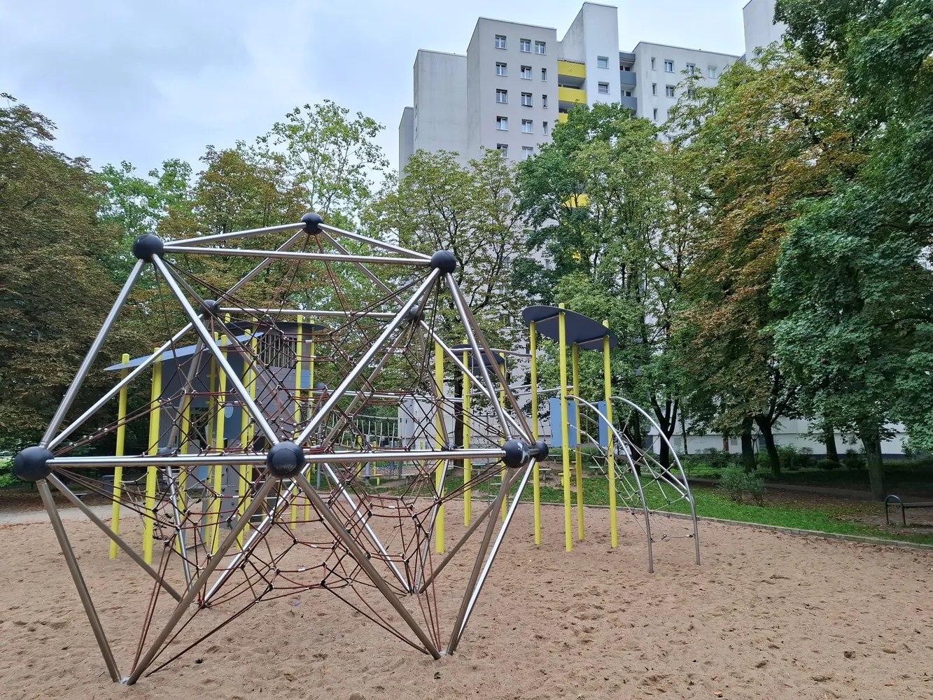 3 Zimmer Wohnung mit 83 m² in Berlin – Bild 2