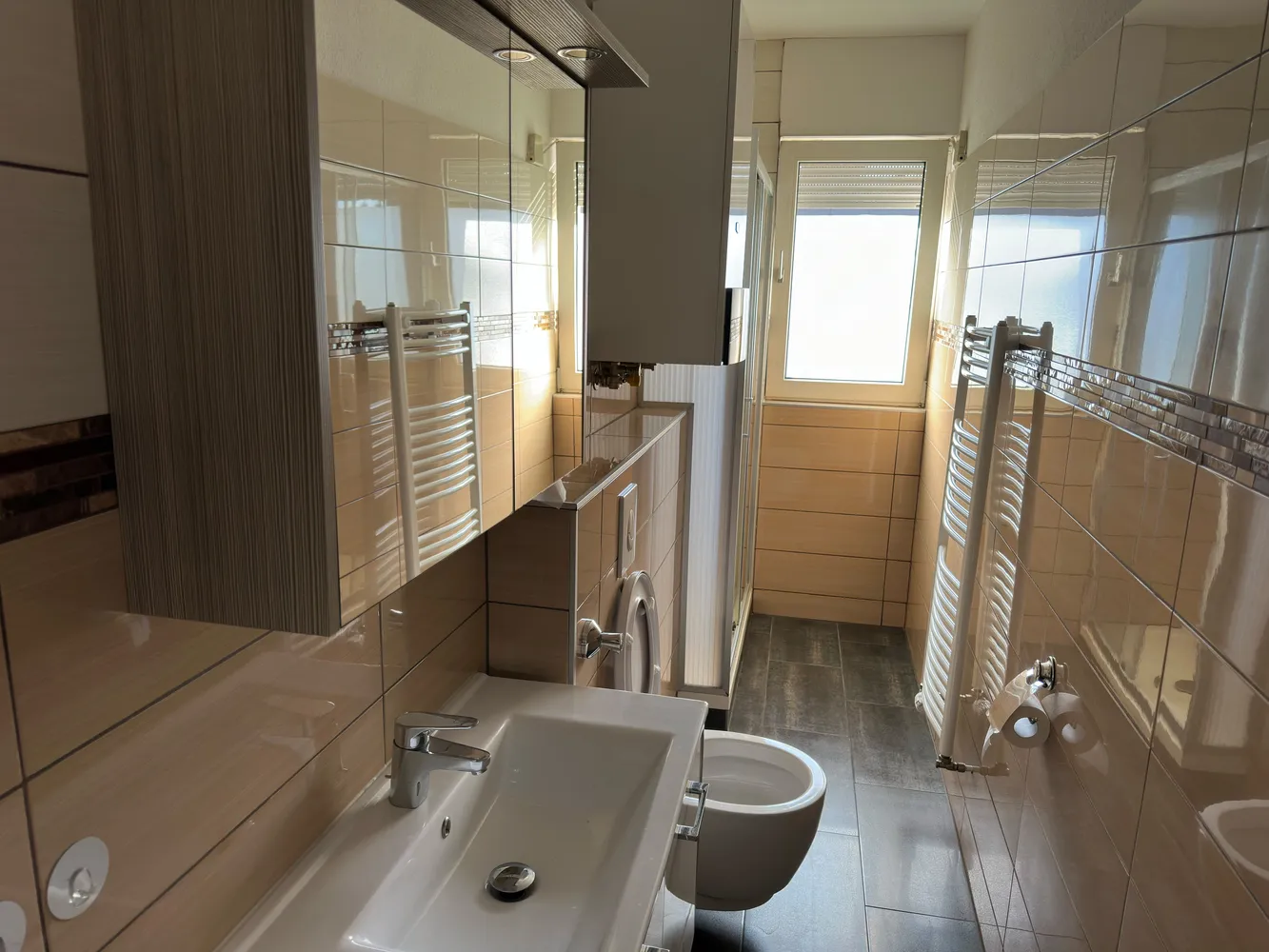 4 Zimmer Wohnung mit 75 m² in Leverkusen – Bild 3