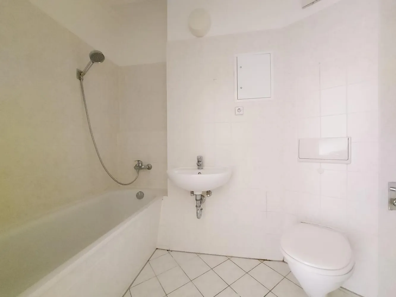 3 room apartment with 73 m² in Magdeburg – Photo 3