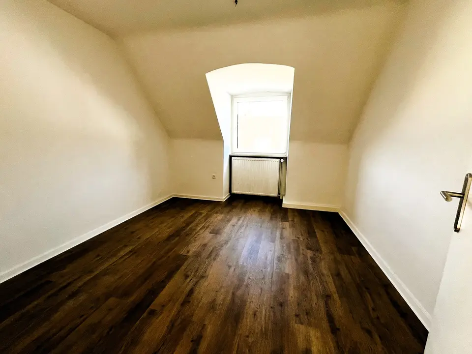 4 Zimmer Wohnung mit 70 m² in Gelsenkirchen – Bild 2
