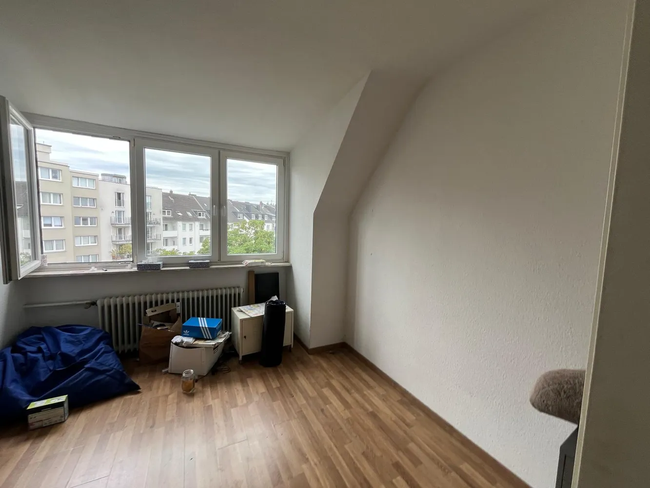 1 room apartment with 25 m² in Düsseldorf – Photo 1