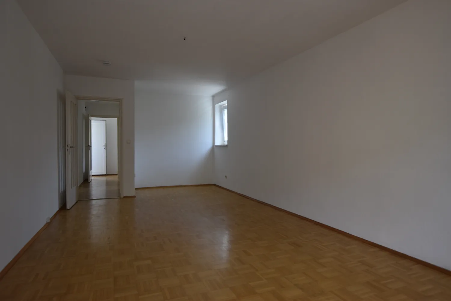 1 Zimmer Wohnung mit 42 m² in München – Bild 2