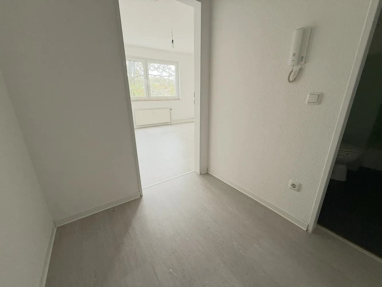 1 Zimmer Wohnung mit 28 m² in Wuppertal – Bild 4