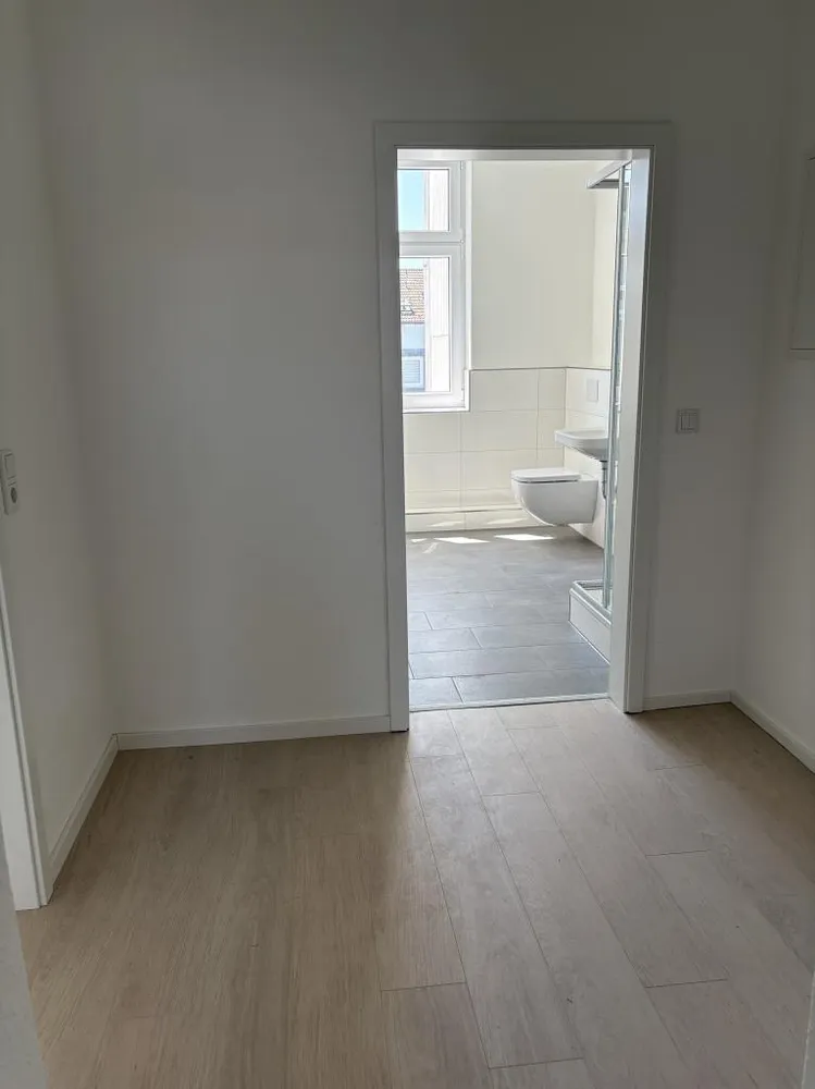 2 Zimmer Wohnung mit 80 m² in Wuppertal – Bild 9