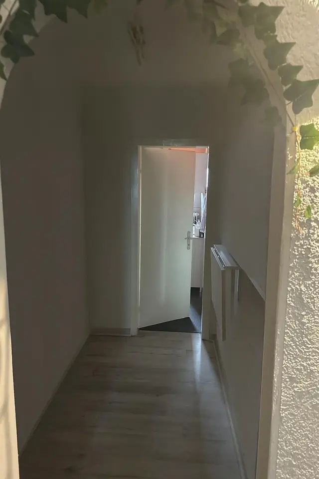 6 Zimmer Wohnung mit 158 m² in Arnsberg – Bild 2