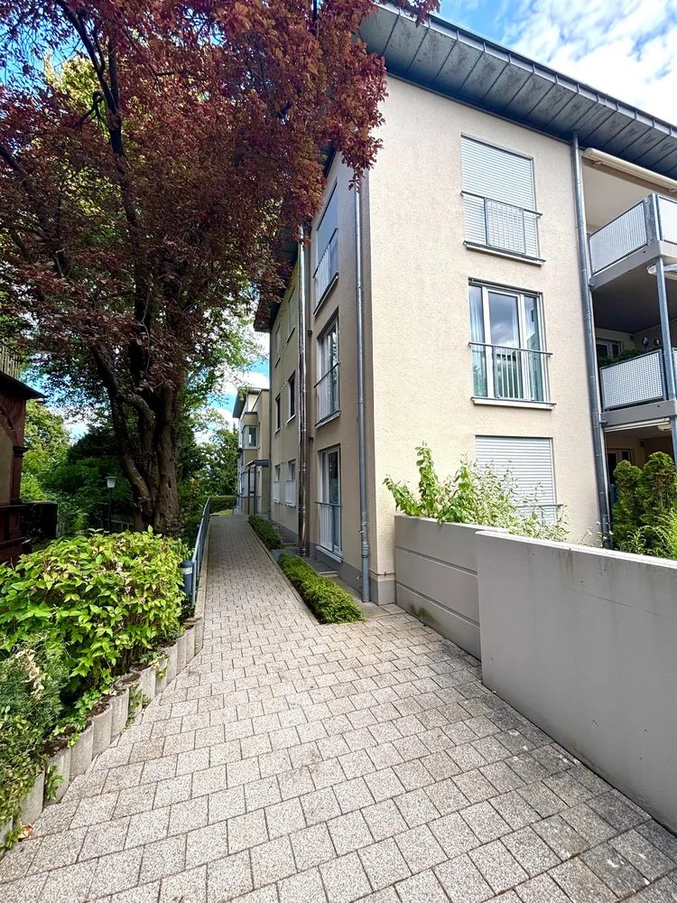 3 Zimmer Wohnung mit 120 m² in Darmstadt – Bild 2