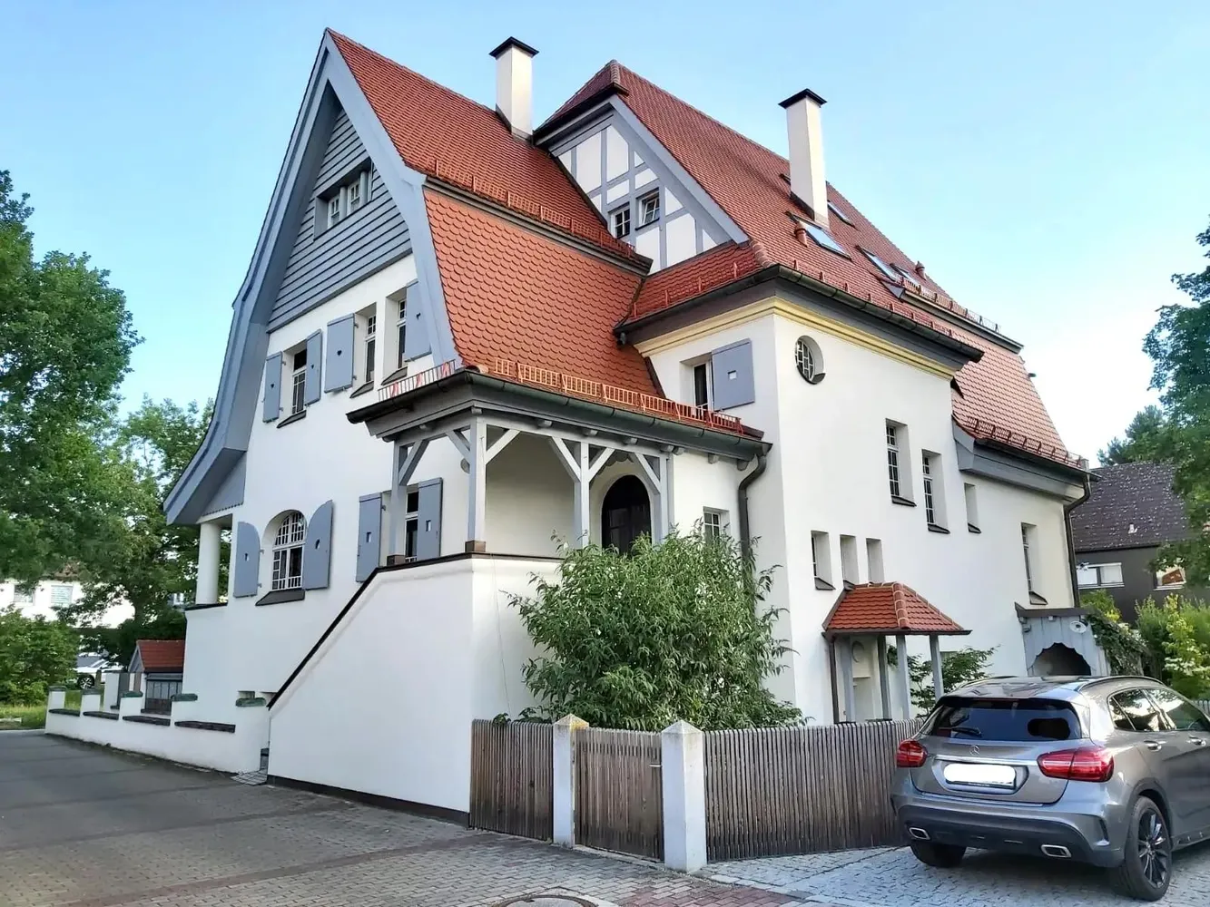 3 Zimmer Wohnung mit 107 m² in Nürnberg – Bild 2