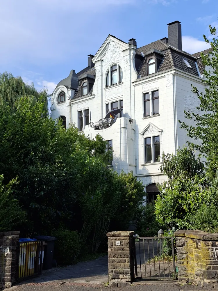 5 Zimmer Wohnung mit 155 m² in Dortmund – Bild 1