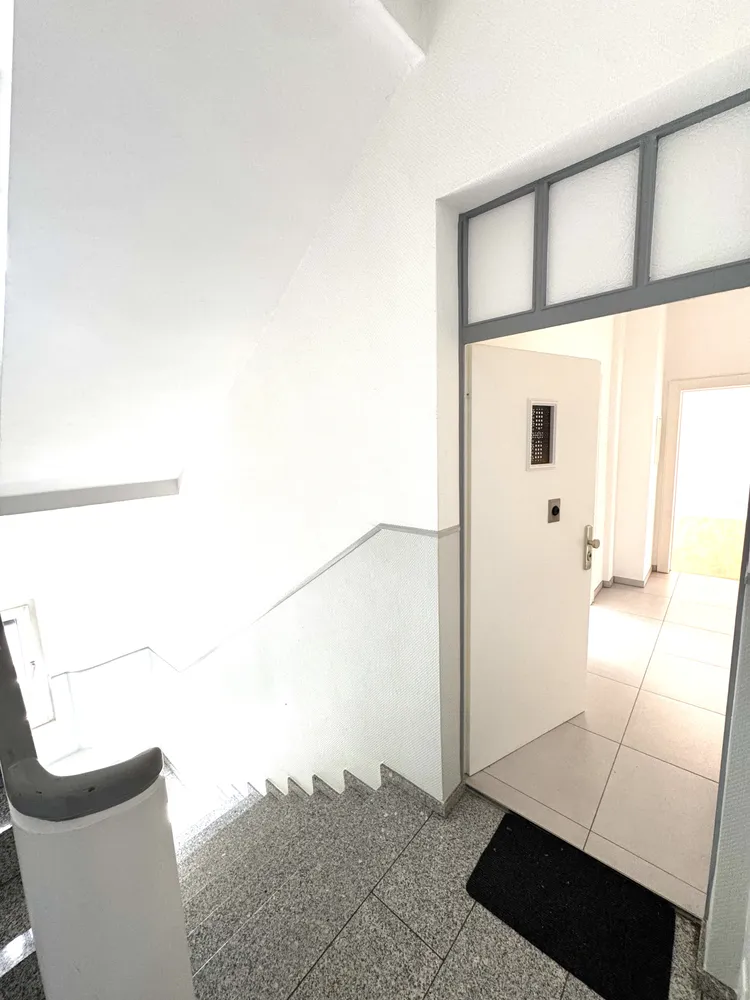 2 room apartment with 74 m² in Düsseldorf – Photo 8