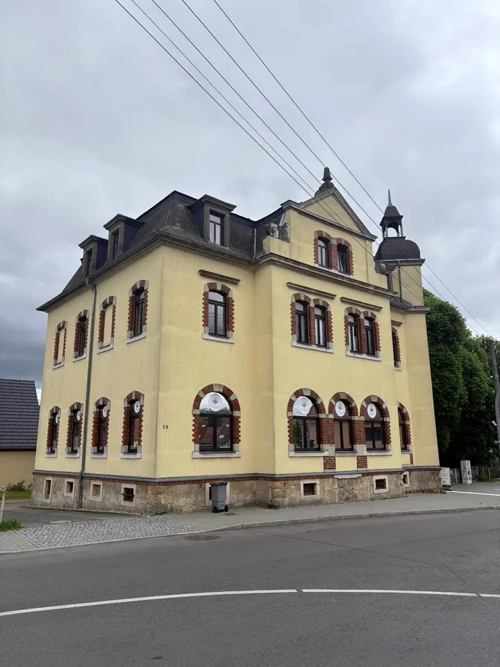 2 Zimmer Wohnung mit 47 m² in Radebeul – Bild 2