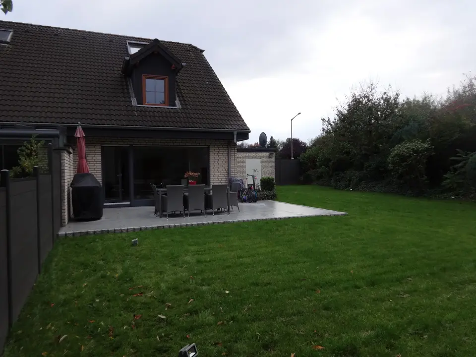 5 Zimmer Haus mit 136 m² in Pulheim – Bild 4