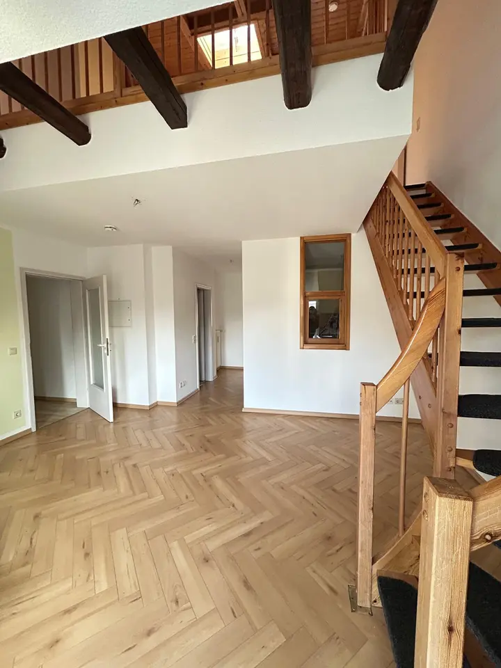 4 Zimmer Wohnung mit 83 m² in Zwickau – Bild 1
