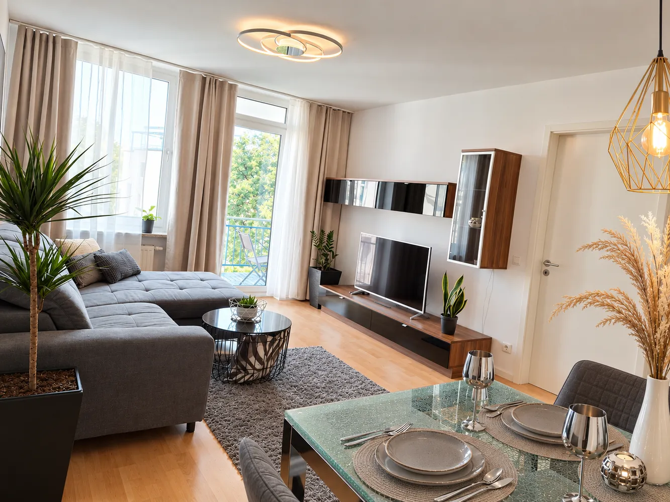 2 Zimmer Wohnung mit 50 m² in München – Bild 2