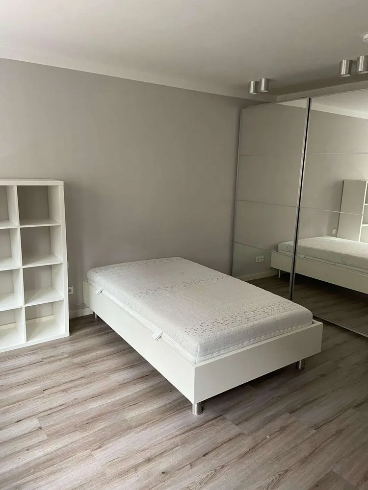 1 Zimmer Wohnung mit 25 m² in Köln – Bild 6