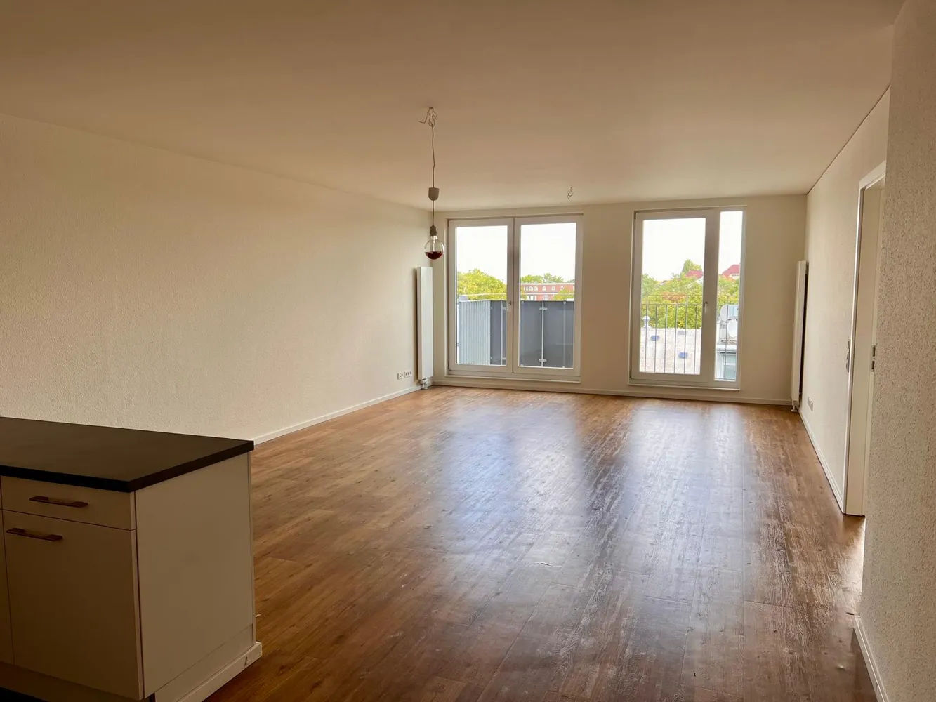 2 Zimmer Wohnung mit 80 m² in Hamburg – Bild 1