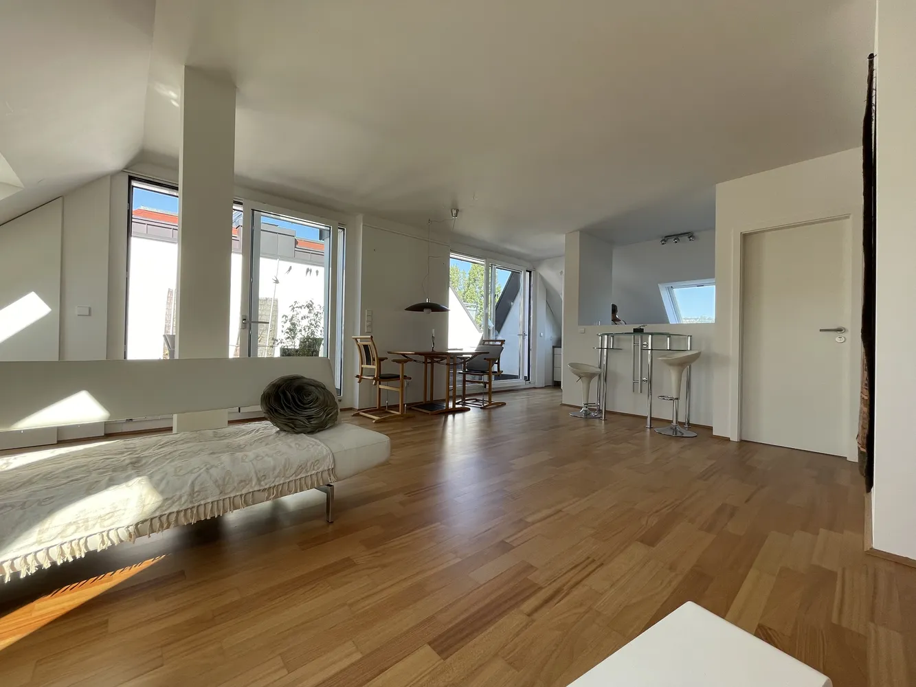 3 Zimmer Wohnung mit 81 m² in Stuttgart – Bild 1