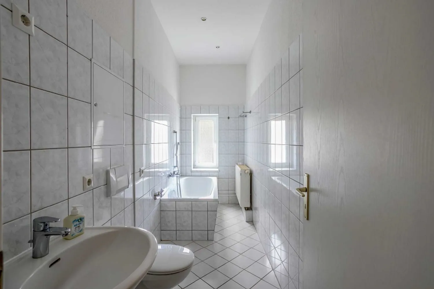 2 Zimmer Wohnung mit 62 m² in Riesa – Bild 4