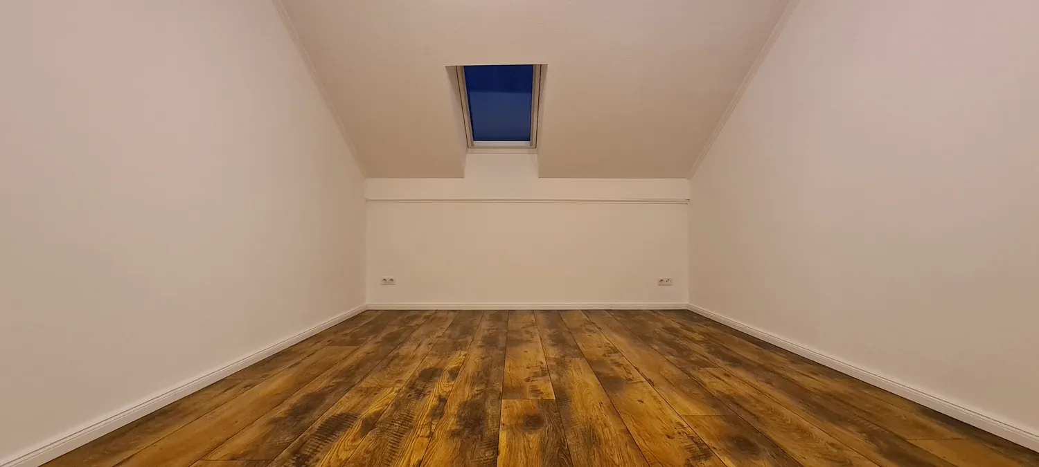 3 Zimmer Wohnung mit 100 m² in Deggendorf – Bild 2
