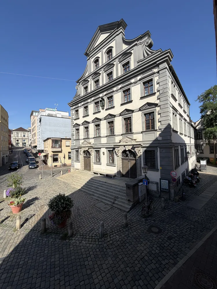 4 Zimmer Wohnung mit 86 m² in Augsburg – Bild 2