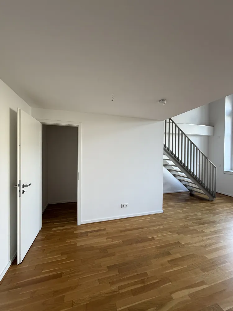 1 Zimmer Wohnung mit 60 m² in Dresden – Bild 4