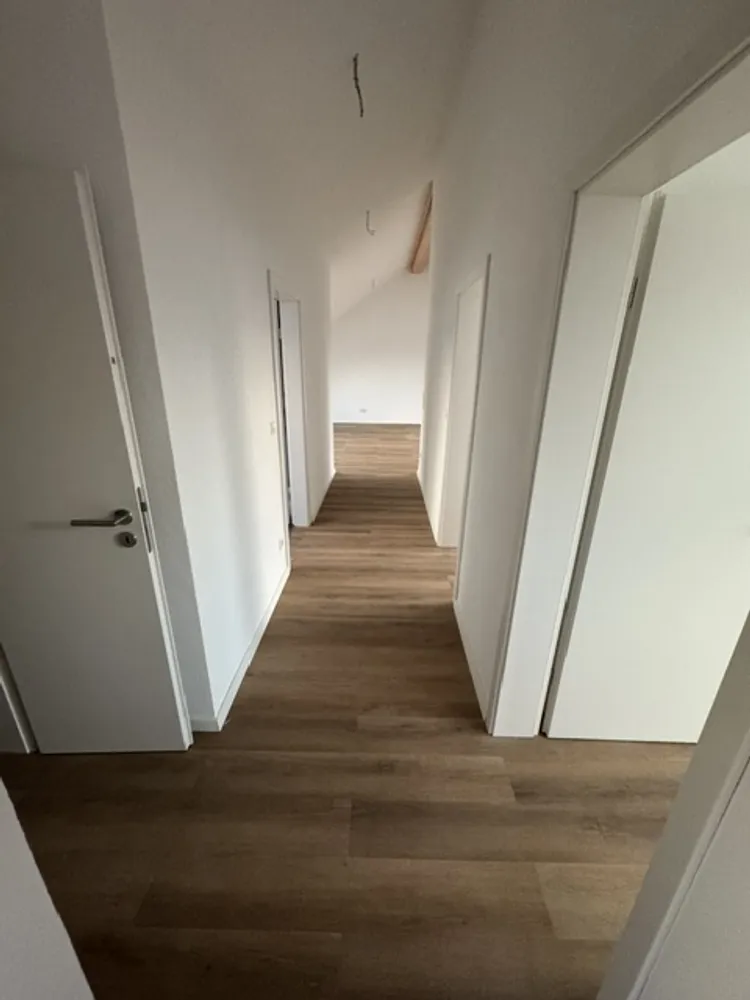 4 Zimmer Wohnung mit 70 m² in Karlsruhe – Bild 5