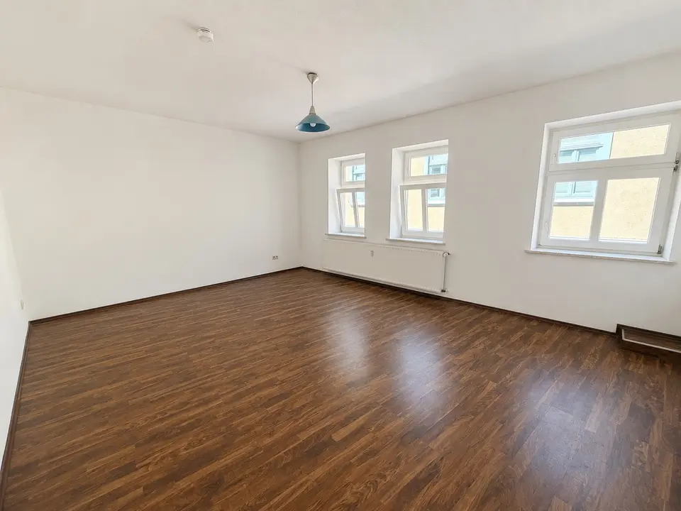4 Zimmer Wohnung mit 140 m² in Nordhausen – Bild 1