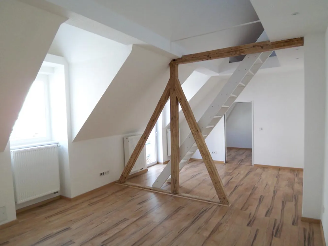 3 Zimmer Wohnung mit 72 m² in Wiesbaden – Bild 1