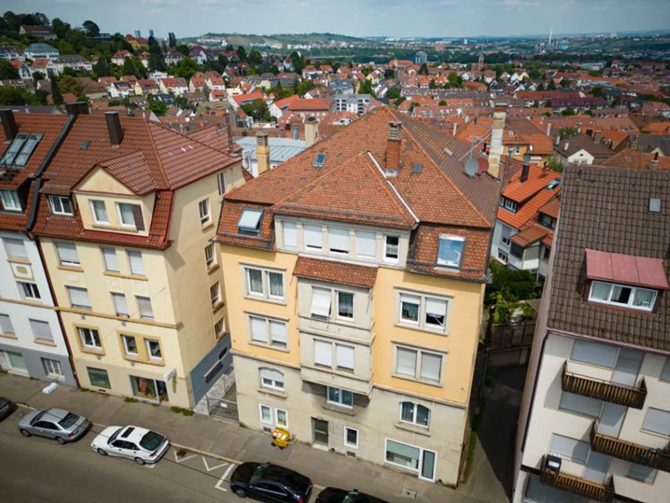4 Zimmer Wohnung mit 90 m² in Stuttgart – Bild 2