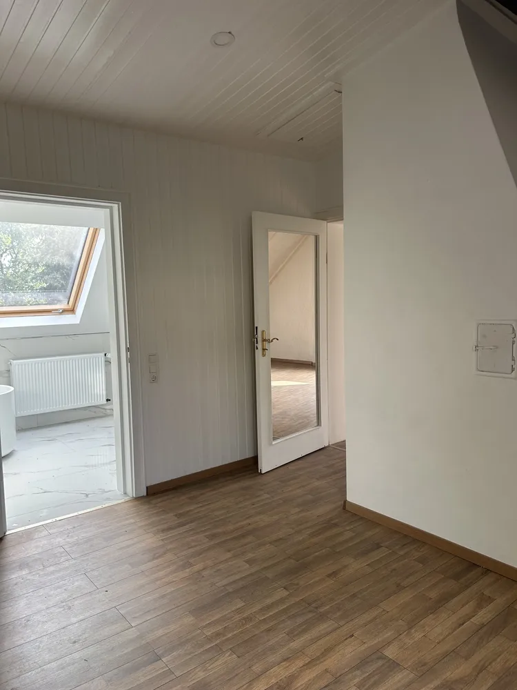 6 Zimmer Haus mit 280 m² in Essen – Bild 8
