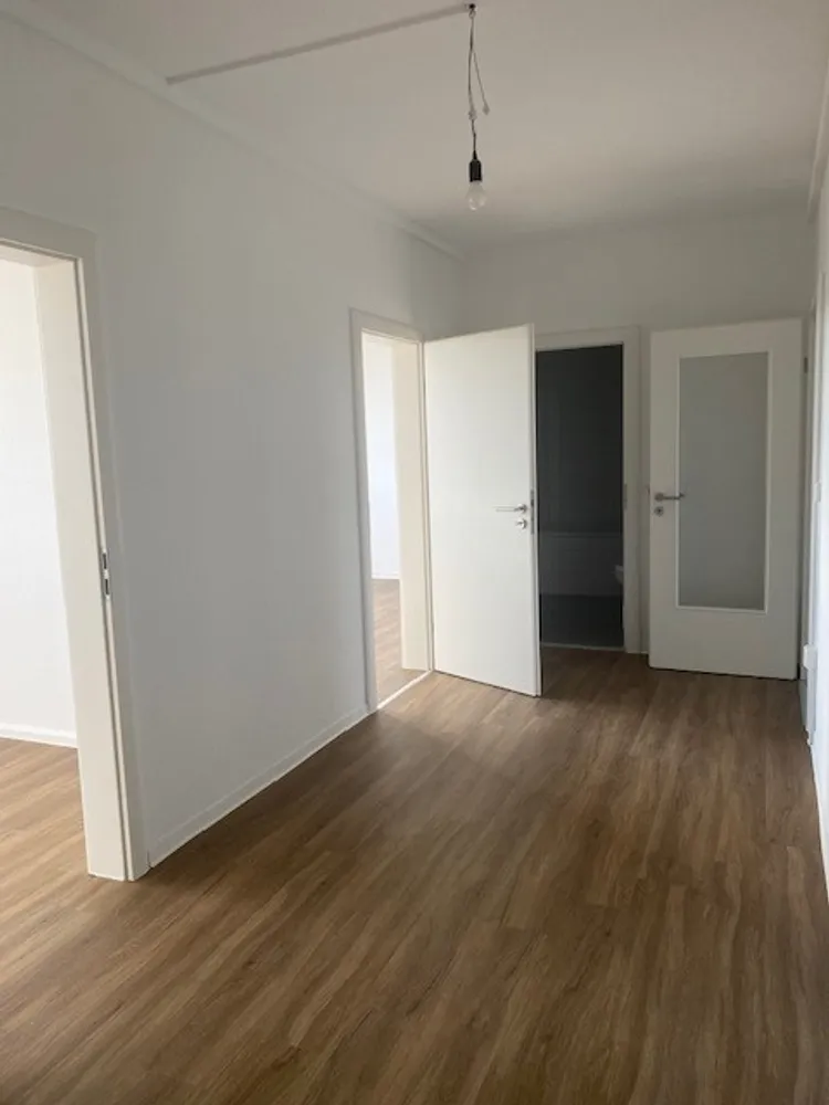 3 Zimmer Wohnung mit 80 m² in Dresden – Bild 4