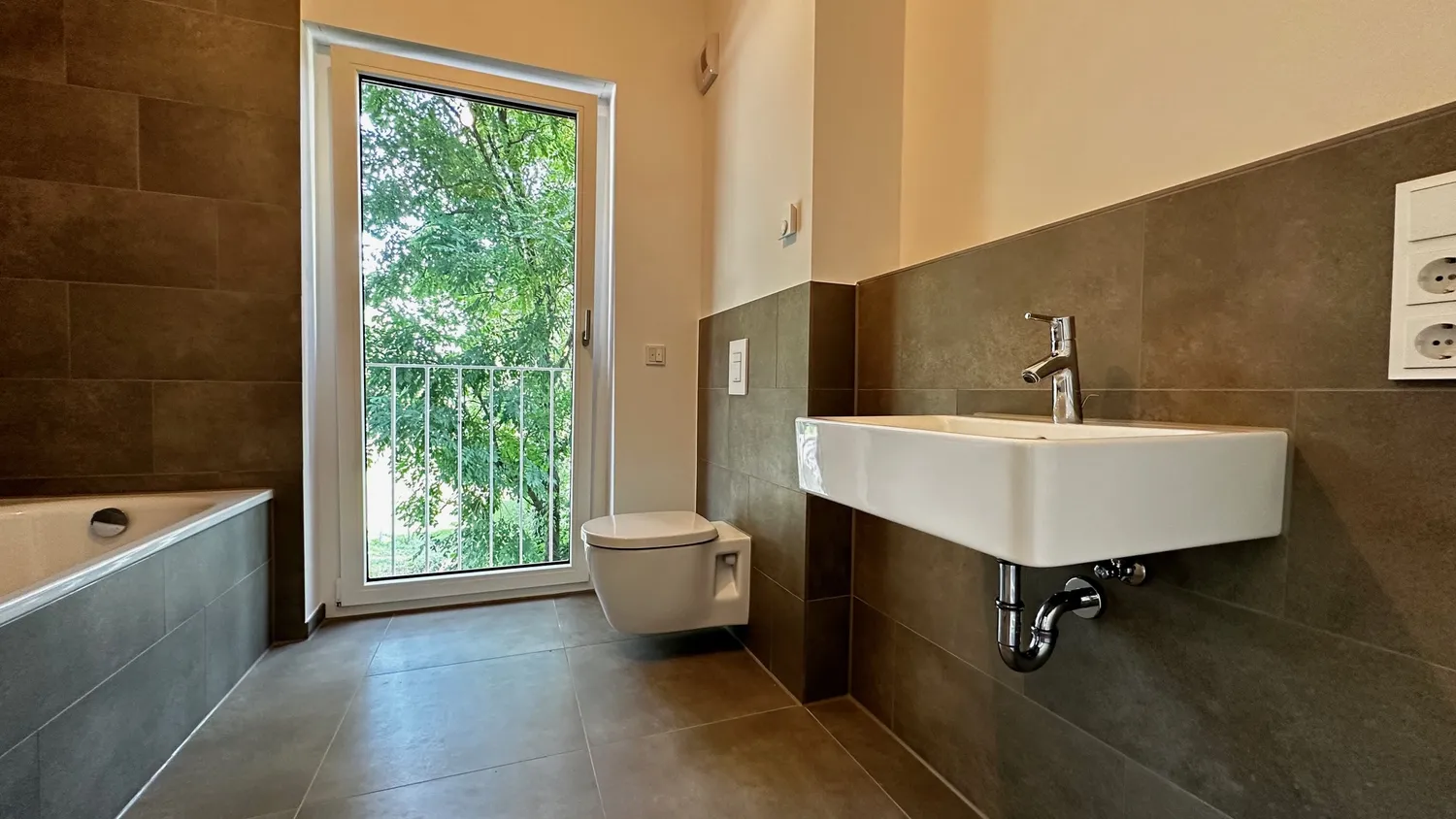 3 Zimmer Wohnung mit 81 m² in Frankfurt am Main – Bild 3