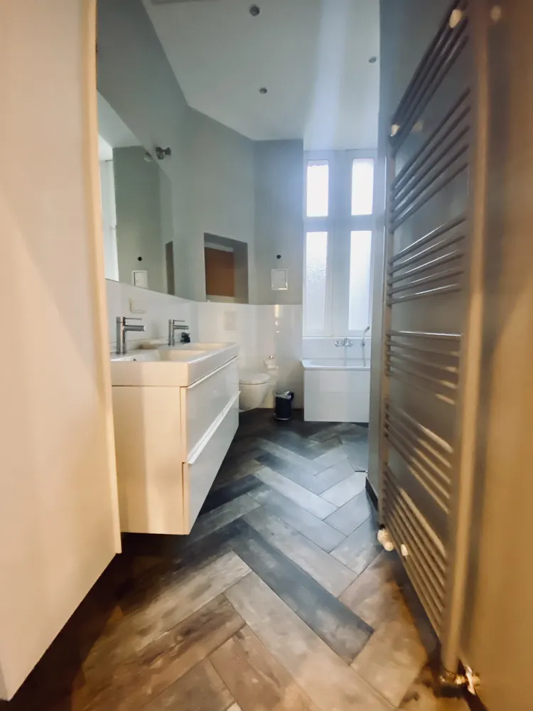 7 Zimmer Wohnung mit 190 m² in Berlin – Bild 8