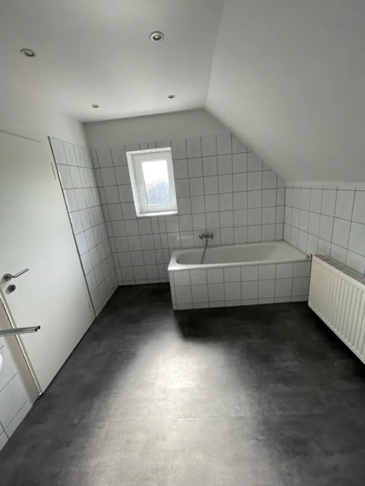 2 Zimmer Wohnung mit 85 m² in Mönchengladbach – Bild 7