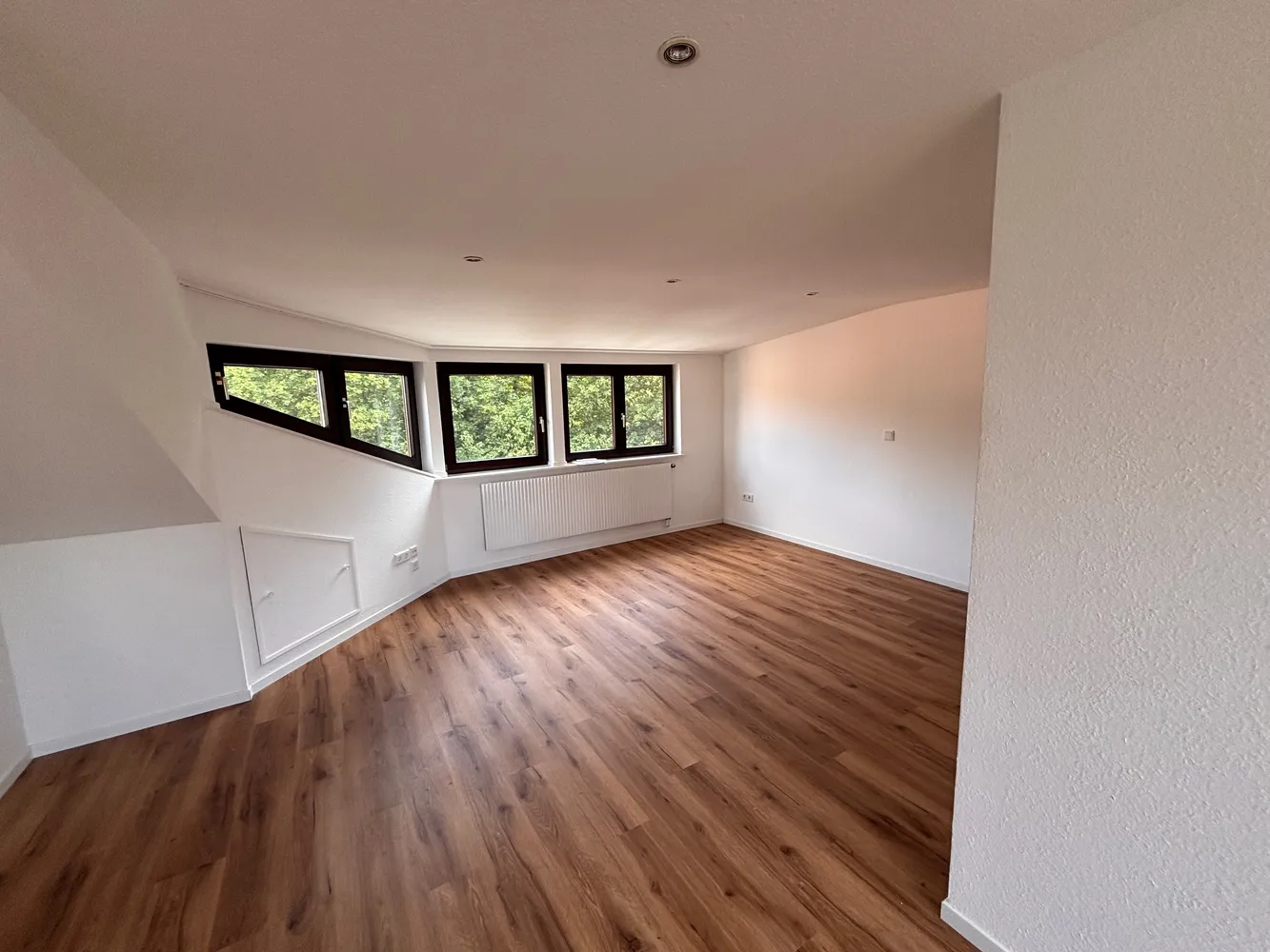3 Zimmer Wohnung mit 150 m² in Köln – Bild 1