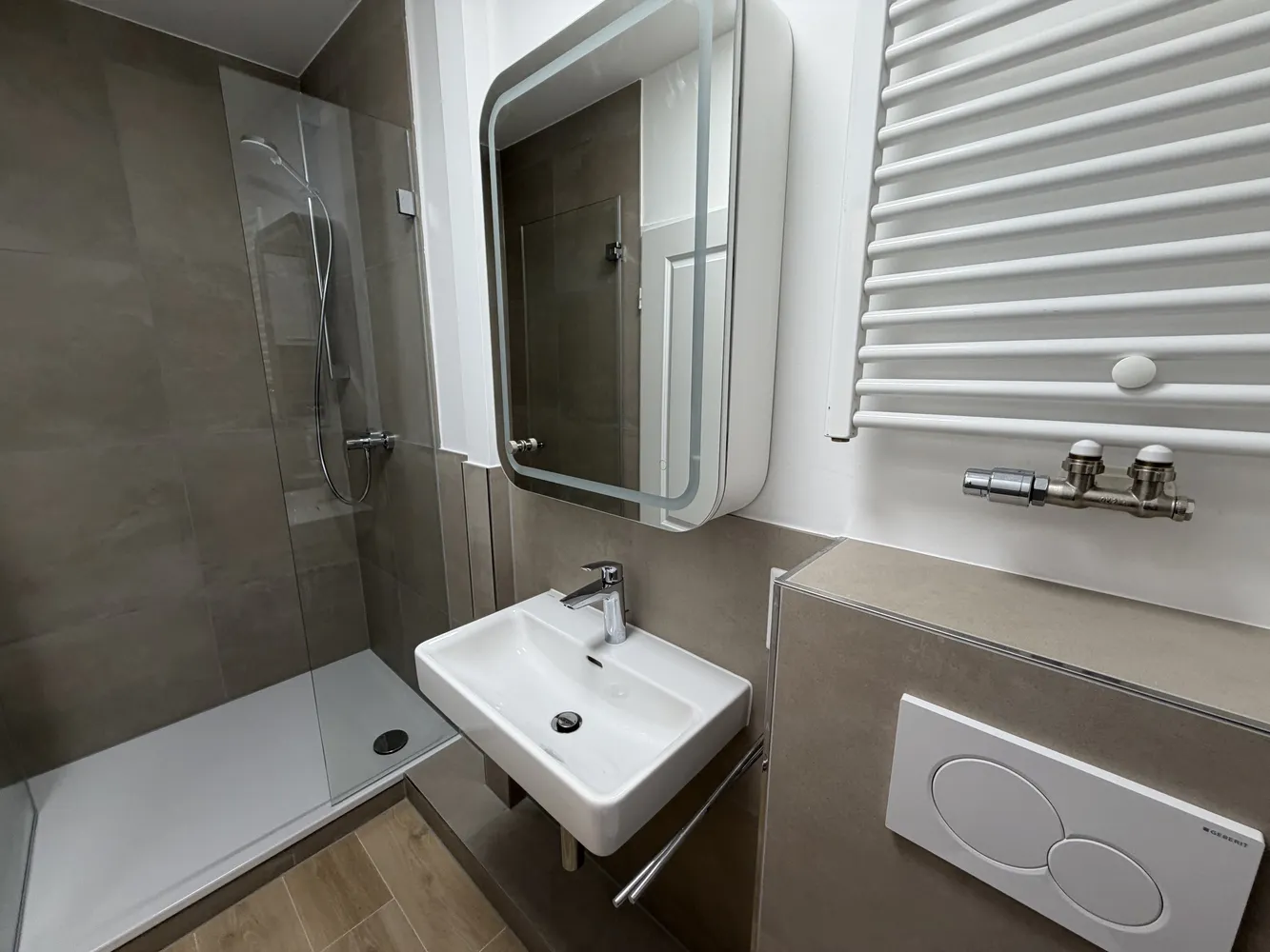 2 Zimmer Wohnung mit 43 m² in Hamburg – Bild 6