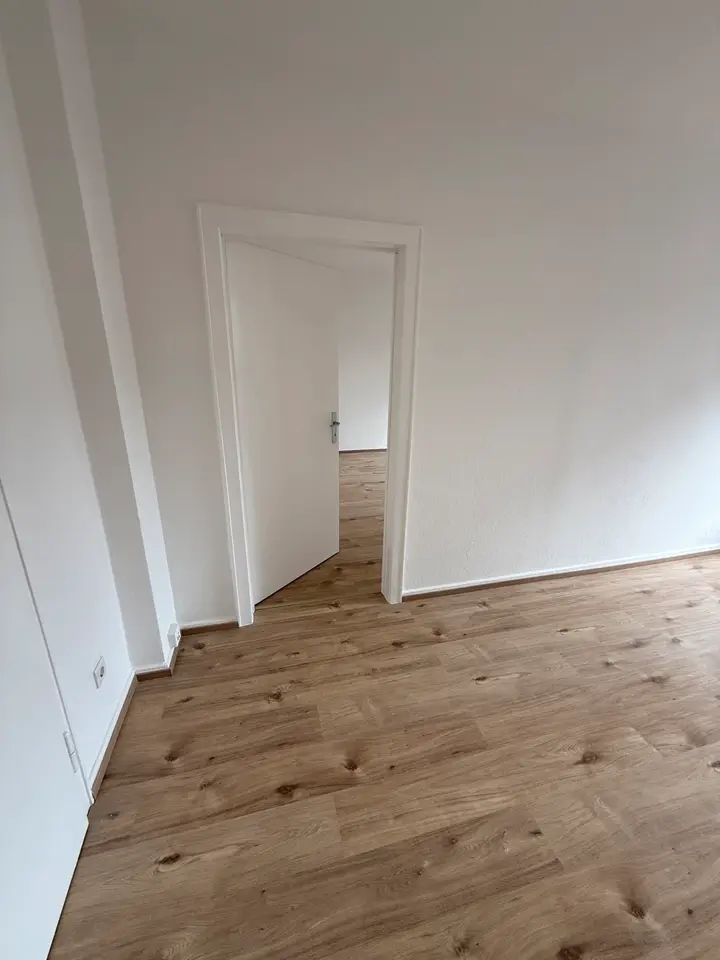 2 Zimmer Wohnung mit 60 m² in Wuppertal – Bild 3
