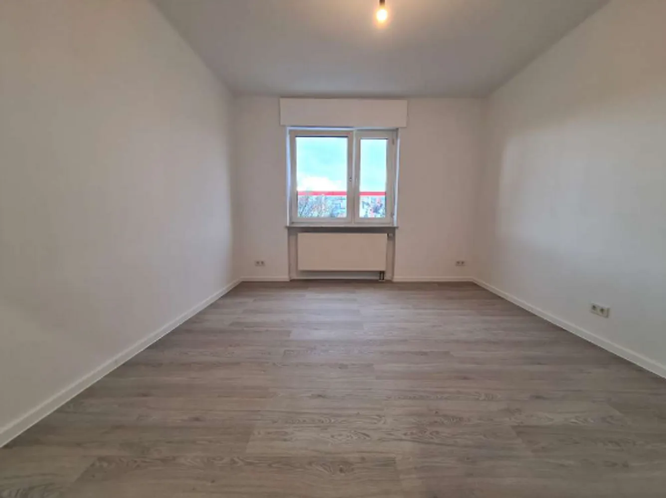 3 Zimmer Wohnung mit 82 m² in Saarbrücken – Bild 1