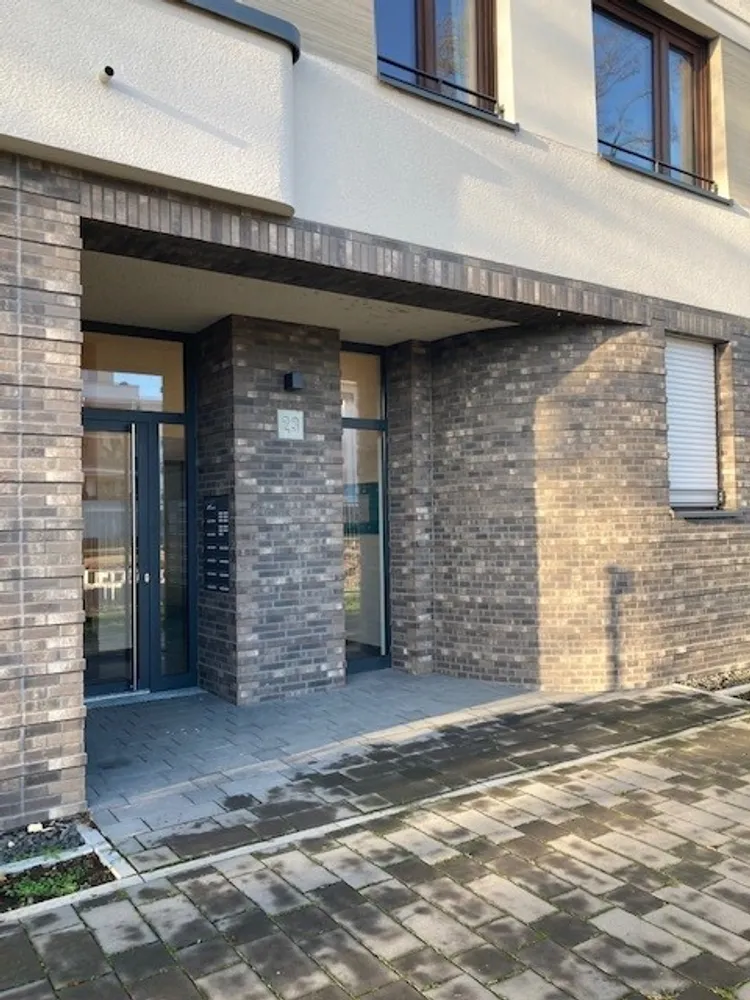 2 Zimmer Wohnung mit 80 m² in Mannheim – Bild 2