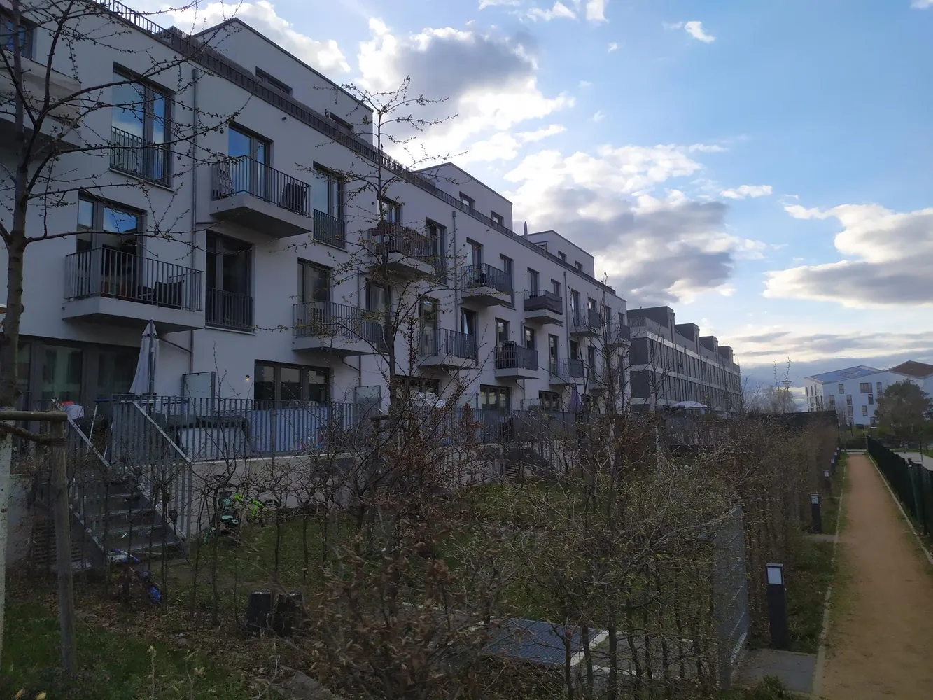 5 Zimmer Wohnung mit 154 m² in Berlin – Bild 2