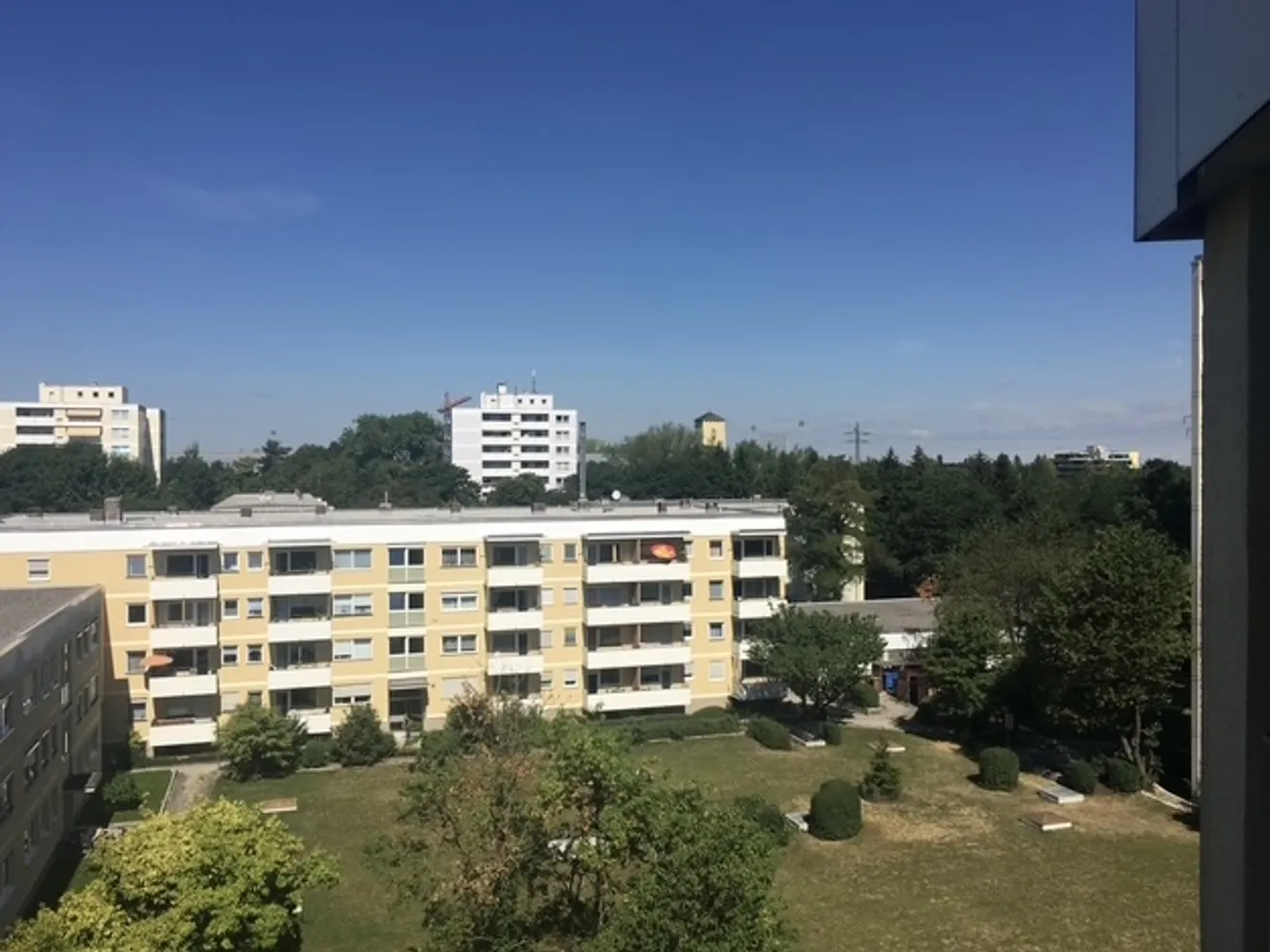 2 Zimmer Wohnung mit 74 m² in München – Bild 2