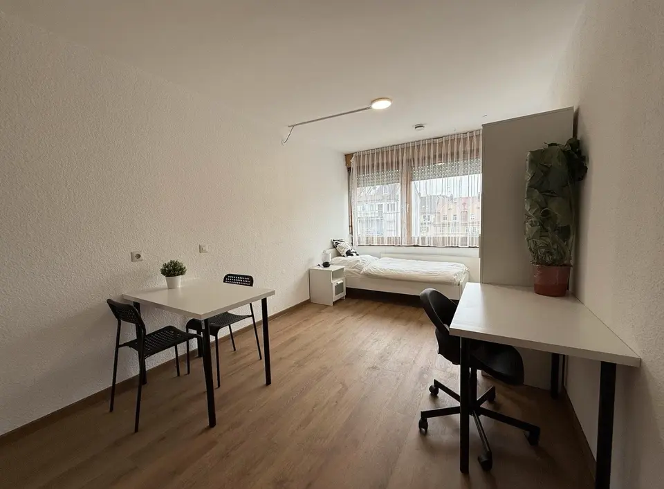 2 Zimmer Wohnung mit 20 m² in Erlangen – Bild 10