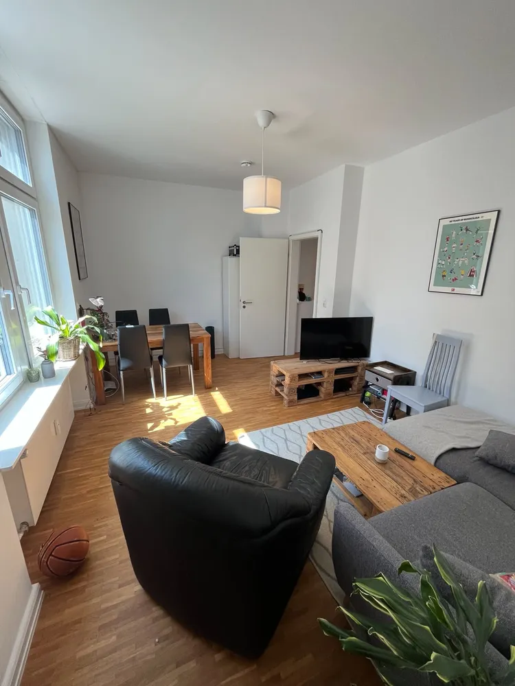 3 Zimmer Wohnung mit 85 m² in Frankfurt am Main – Bild 2