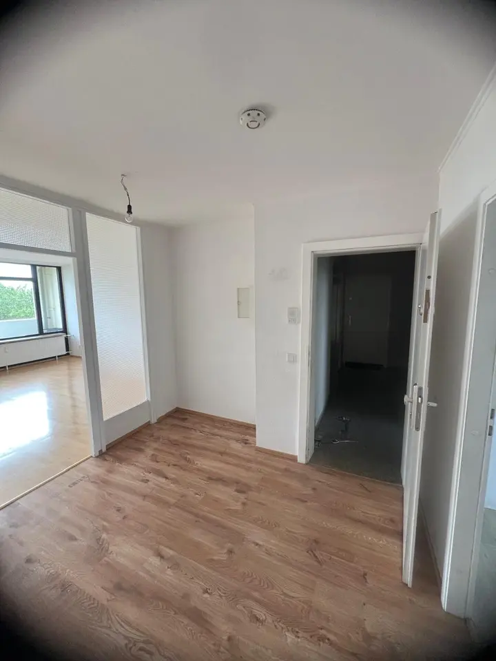 3 Zimmer Wohnung mit 75 m² in Frechen – Bild 4