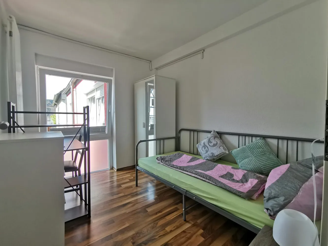 WG-Zimmer mit 9 m² in Köln – Bild 3