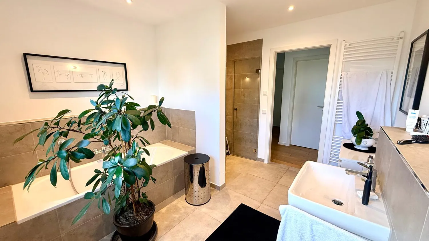 3 Zimmer Wohnung mit 108 m² in Düsseldorf – Bild 8