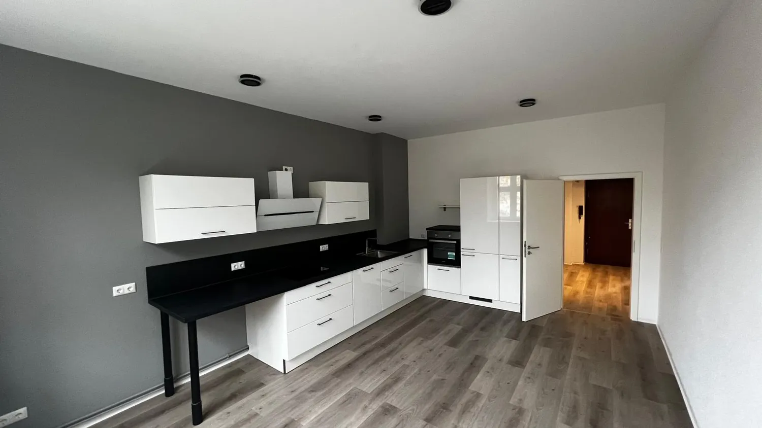 3 Zimmer Wohnung mit 80 m² in Wiesbaden – Bild 5